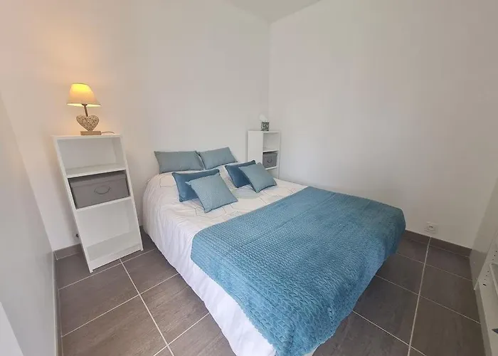 Holiday home Jolie Maison Chemin Des Vignes *